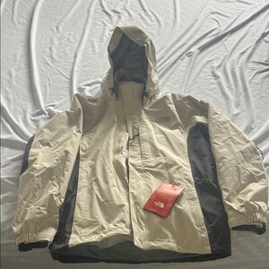 NWT The North Face Size M womens fleece lined winter jacket